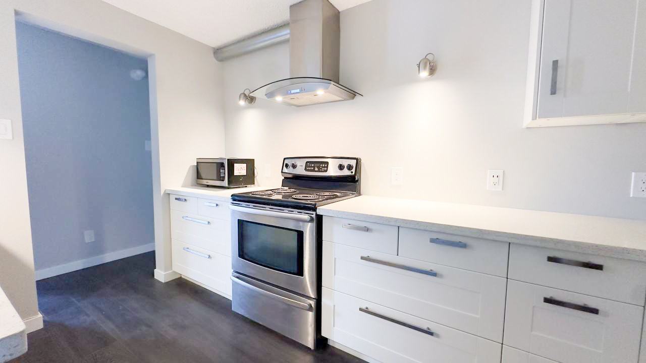 77 Edmonton Street #1002 - Photo 2 of 13