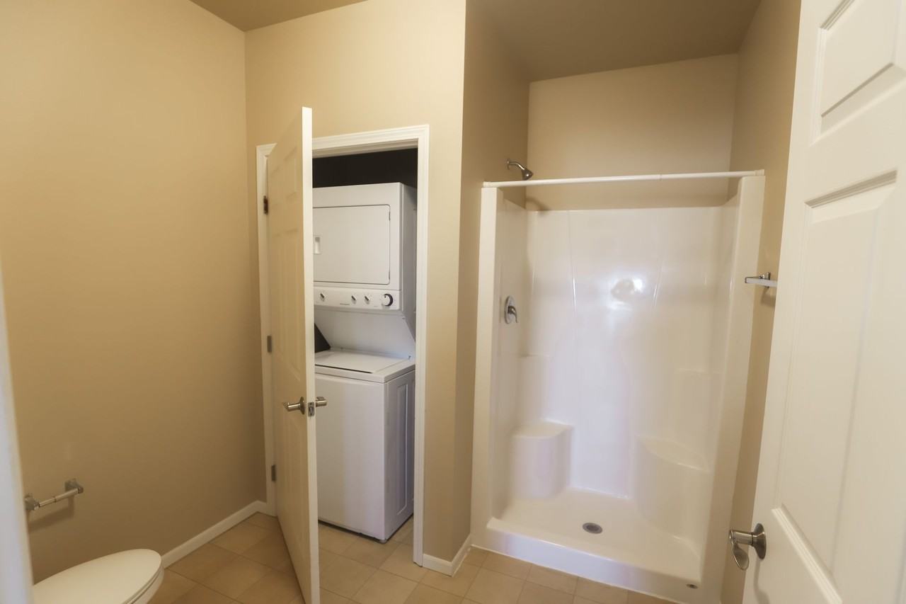 Burlington Apartments - Photo 7 of 29