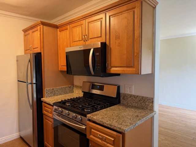 4373 Inglewood Boulevard #2 - Photo 6 of 17