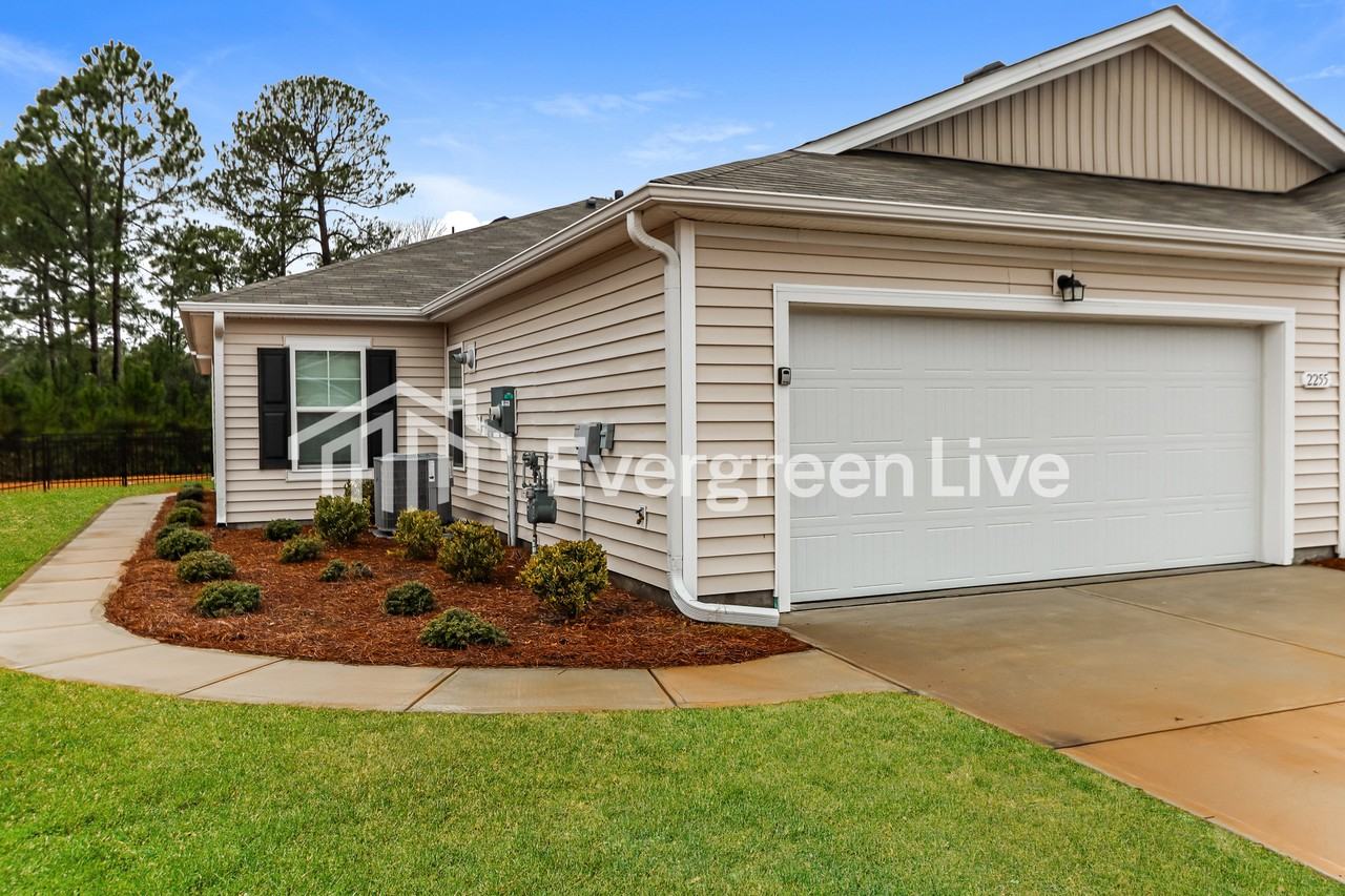 2255 Courtina Way - Photo 2 of 16
