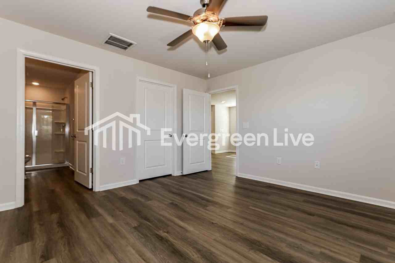 2255 Courtina Way - Photo 7 of 15