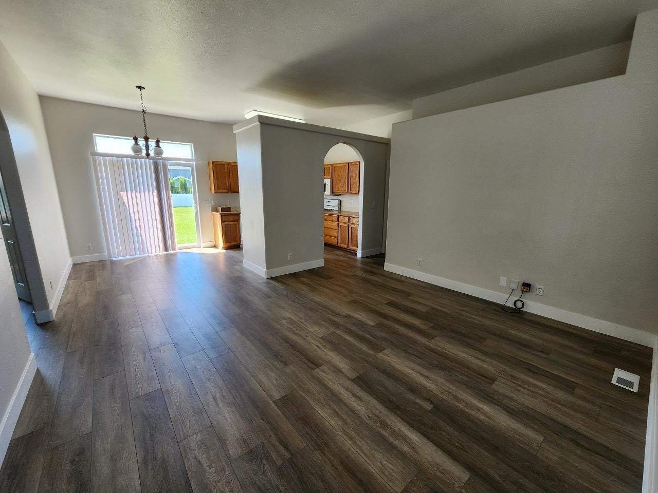 2896 W Elmwood Dr #2896 - Photo 4 of 13