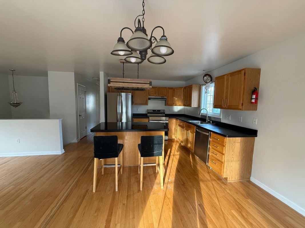 845 Hart Street Ext ##2 - Photo 2 of 16