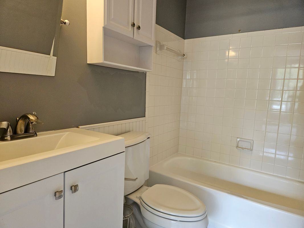 12146 Flag Harbor Dr - Photo 6 of 11