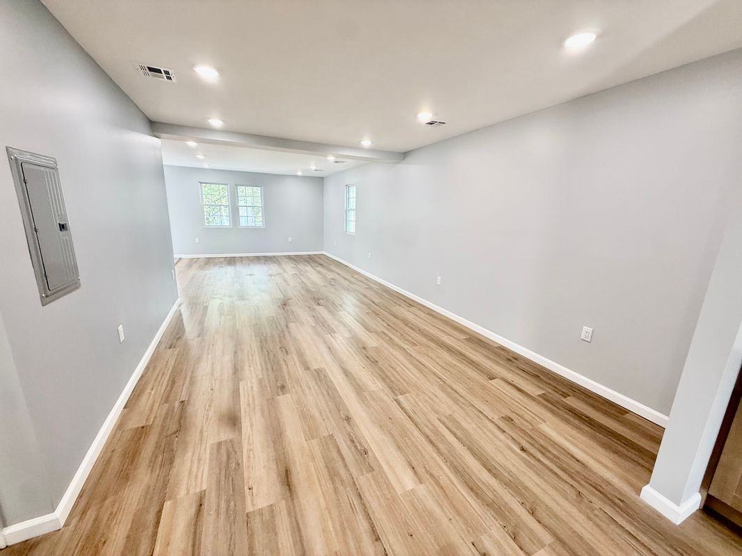 13 Roosevelt Ave - Photo 7 of 33