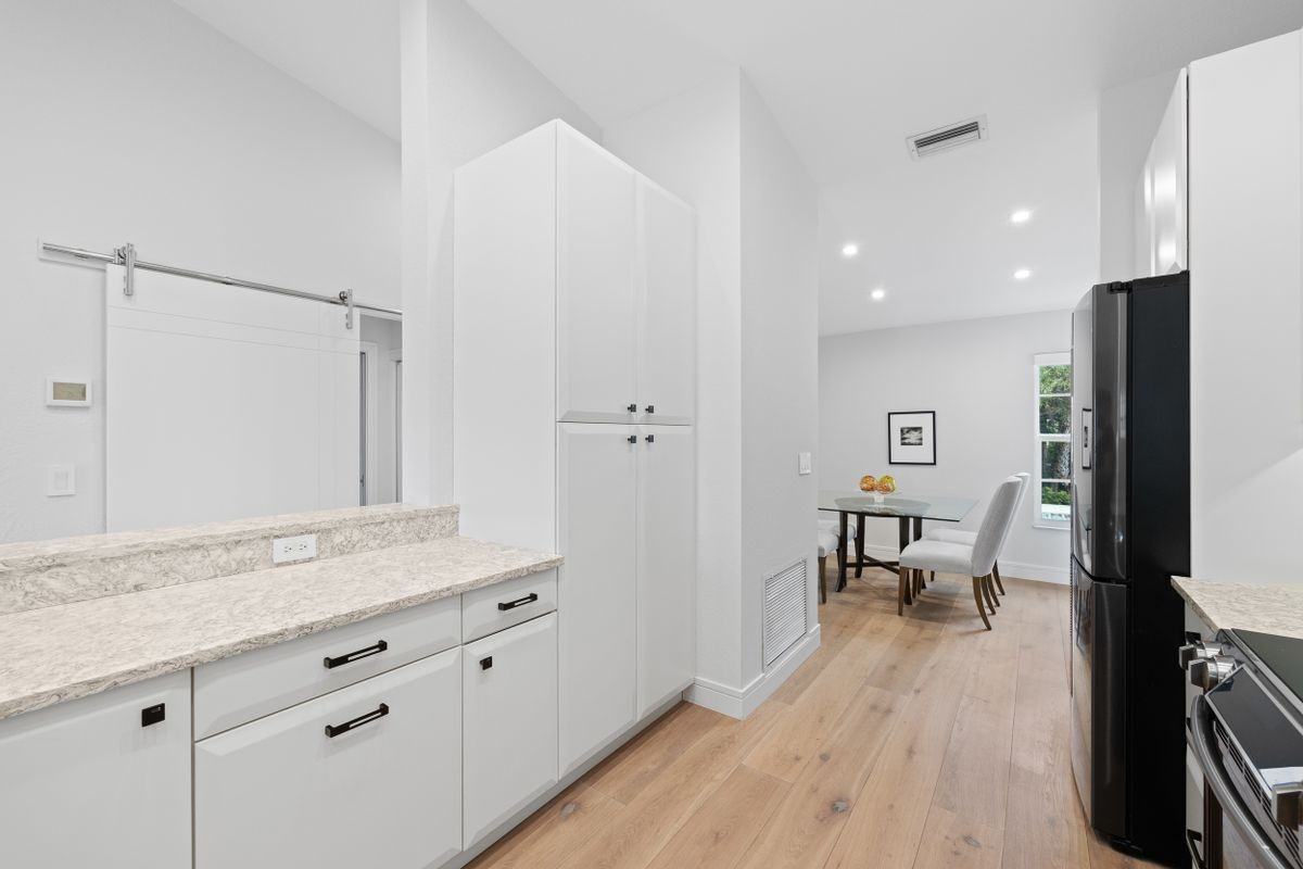 818 Tanbark Dr ##204 - Photo 6 of 25