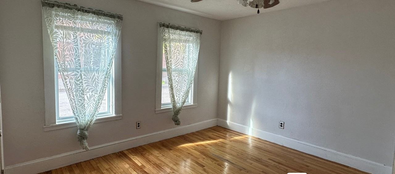 Ralph Piteri Ter #1 - Photo 4 of 11