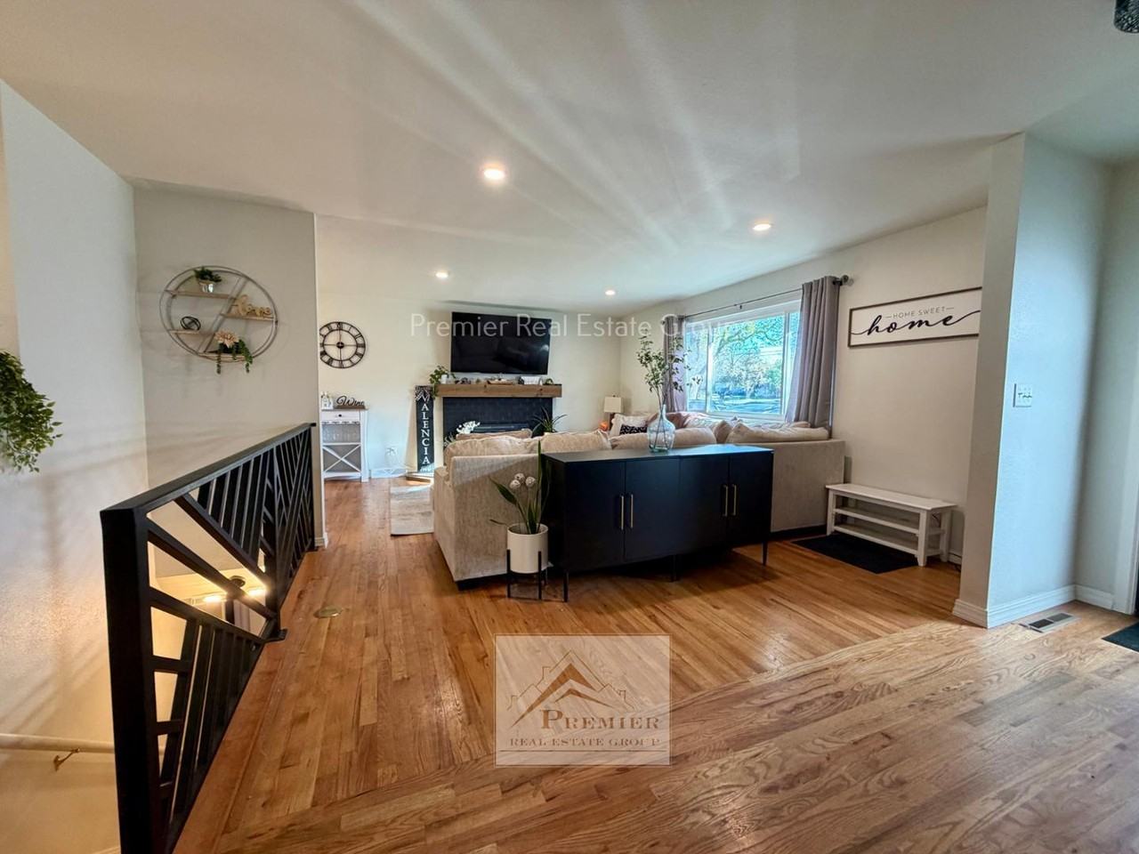 1122 Pike Dr - Photo 6 of 50