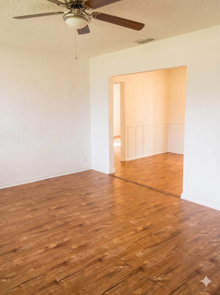 8330 63rd Way N - Photo 2 of 15