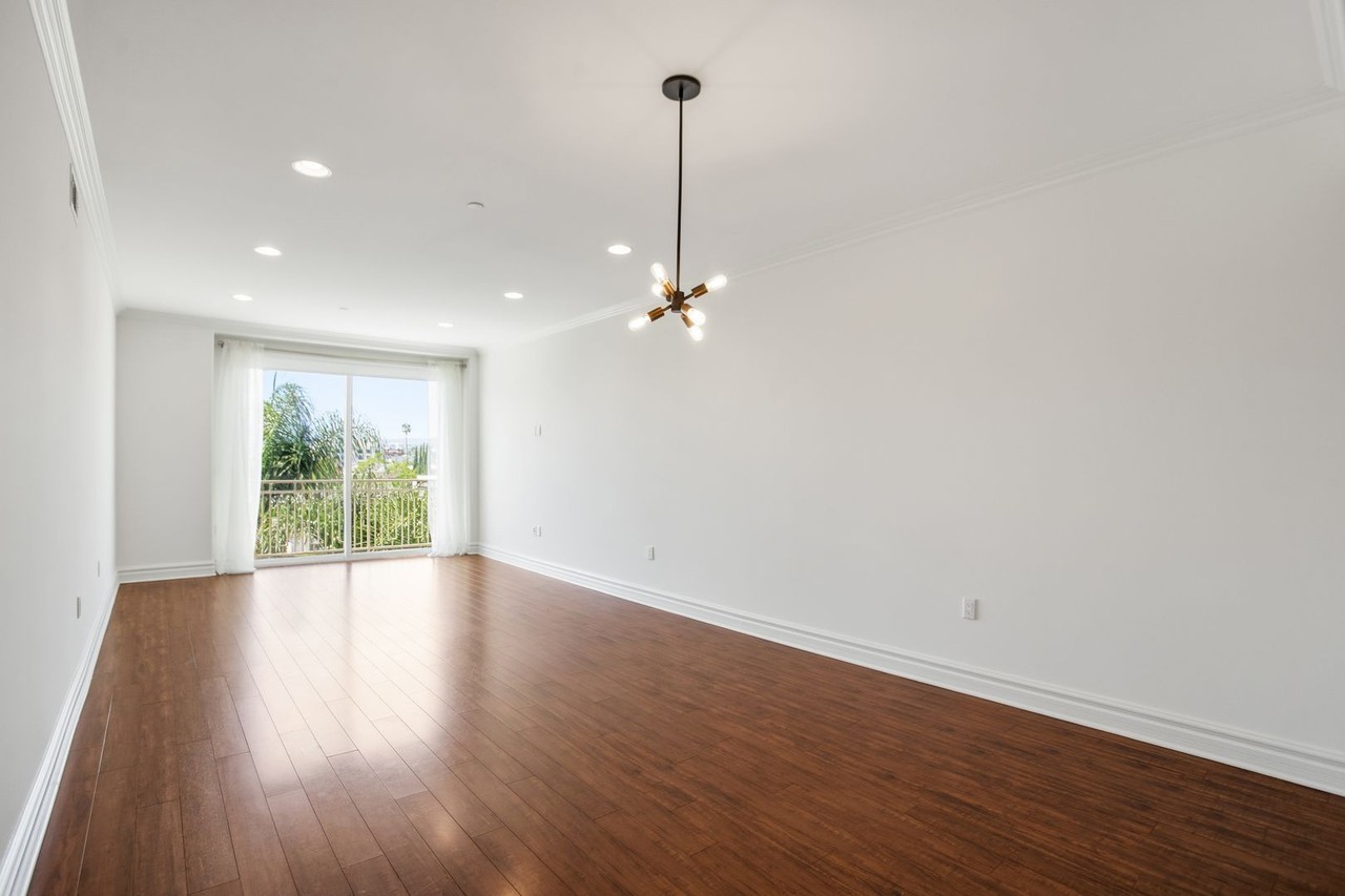 HOLT PLAZA, LLC - Photo 2 of 37