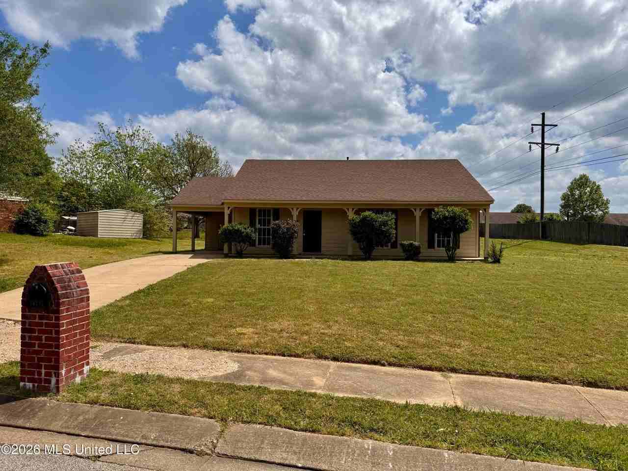 10515 Oak Leaf Dr