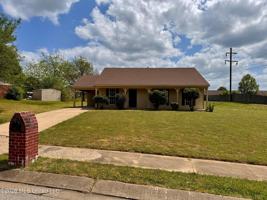 featured image of 10515 Oak Leaf Dr