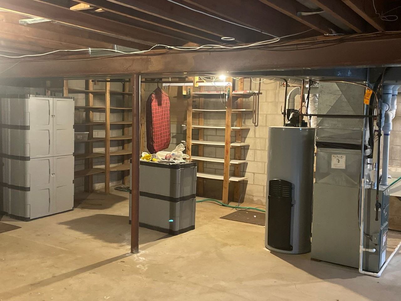 3697 Gresham Ave N - Photo 4 of 6