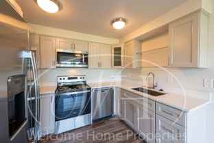 245-255 Elder Pl - Photo 1 of 1