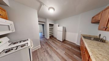 featured image of 209 Howe Ave