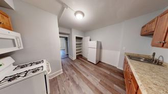 SB Howe Ave Apartment - Photo 1 of 1