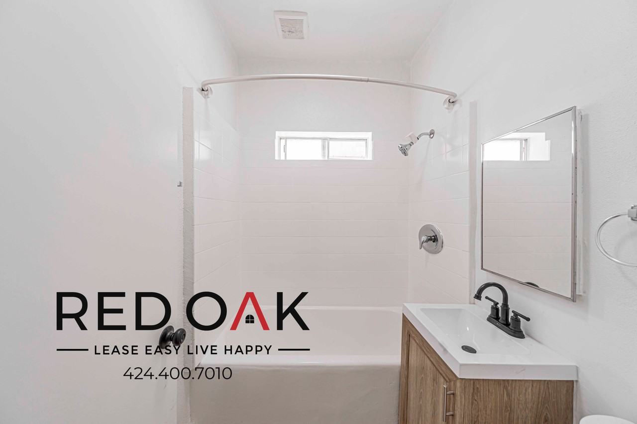 816 S Park View St - Photo 6 of 7