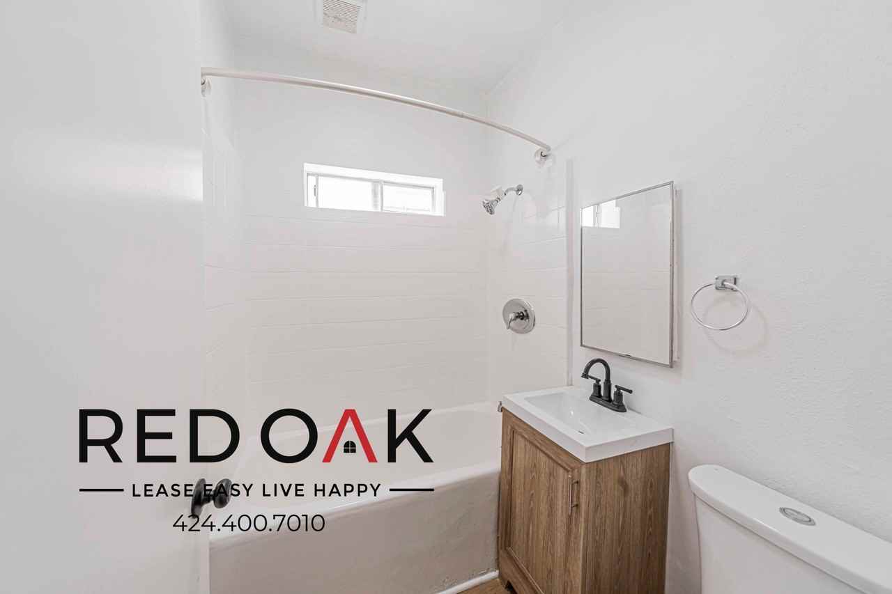 816 S Park View St - Photo 7 of 7