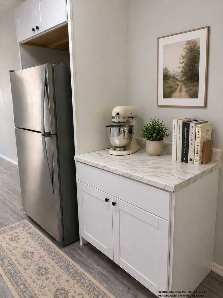 190 W Ventris Ave - Photo 7 of 36