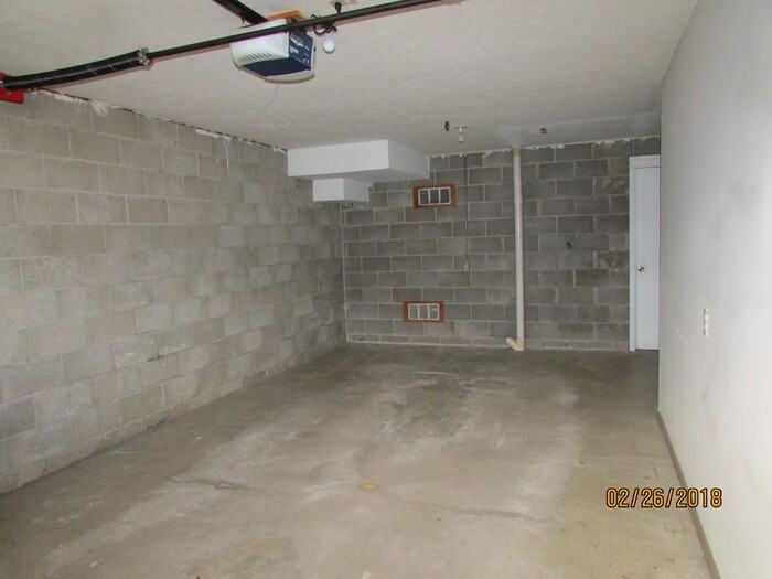 426 Tracy Ln #1 - Photo 2 of 12