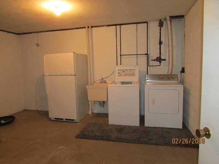 426 Tracy Ln #1 - Photo 3 of 12