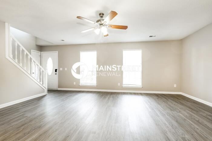 3144 Manorside Way - Photo 2 of 17