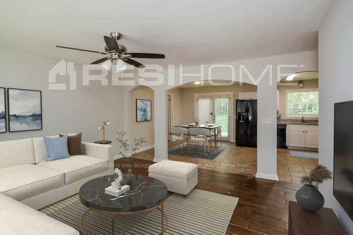 1759 Stag Dr Nw - Photo 5 of 18