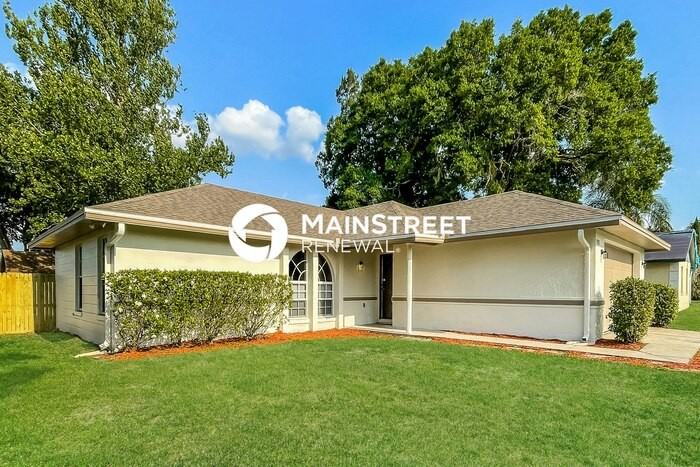 7943 Indian Heights Dr - Photo 3 of 16