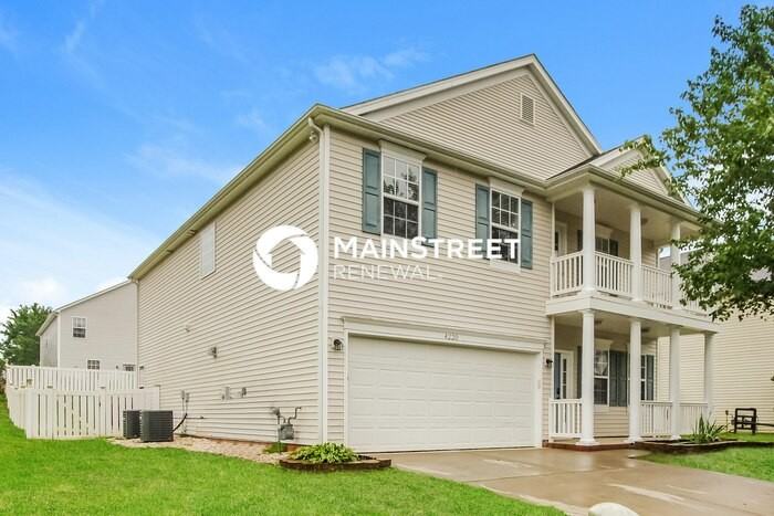 4220 High Shoals Dr - Photo 2 of 17