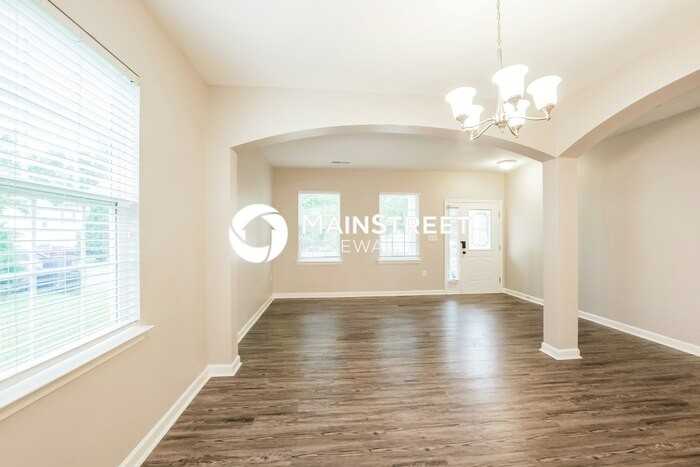 4220 High Shoals Dr - Photo 5 of 17