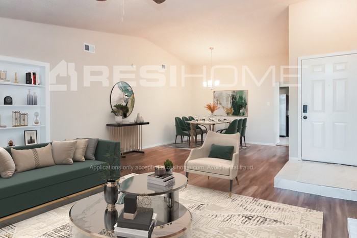 6330 Dellfern Dr - Photo 6 of 19