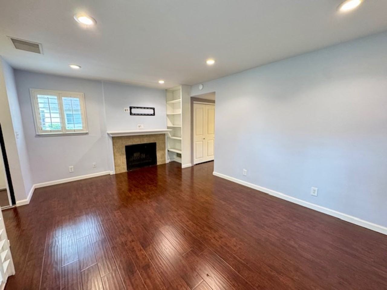 1937 Olmo Way - Photo 3 of 26
