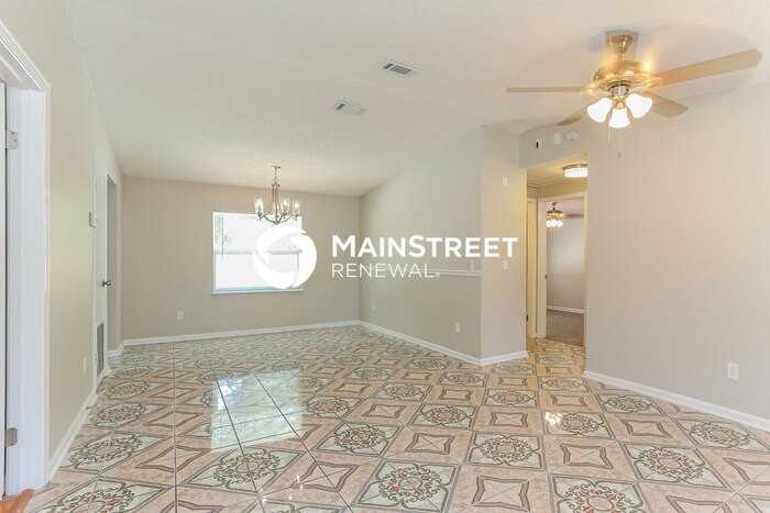 8472 Fury Dr - Photo 5 of 16