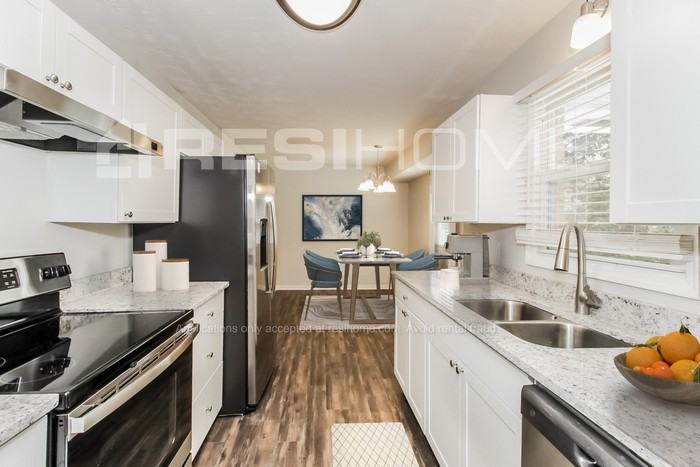6195 Cowan Mill Rd - Photo 3 of 20