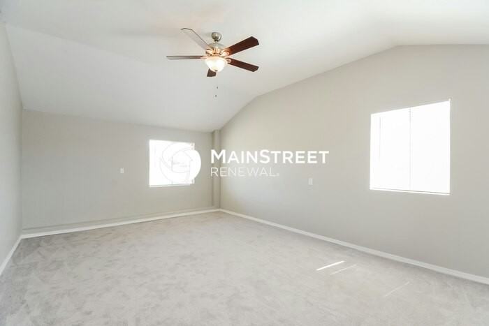 431 W President St - Photo 7 of 16