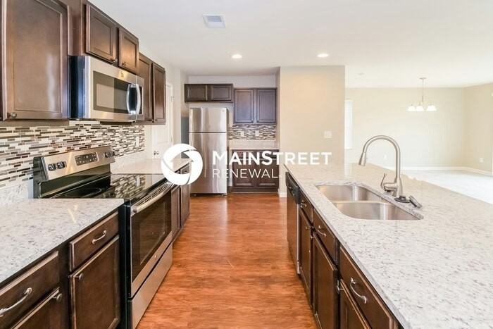 9350 Hoffman Pl - Photo 4 of 15