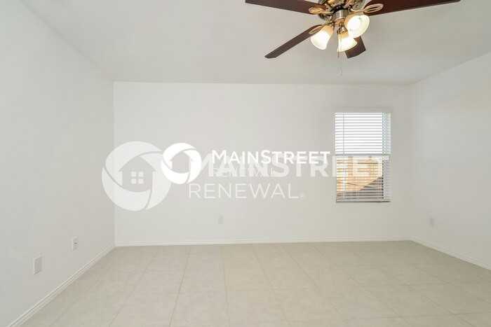 122 Lemongrass Dr - Photo 7 of 16