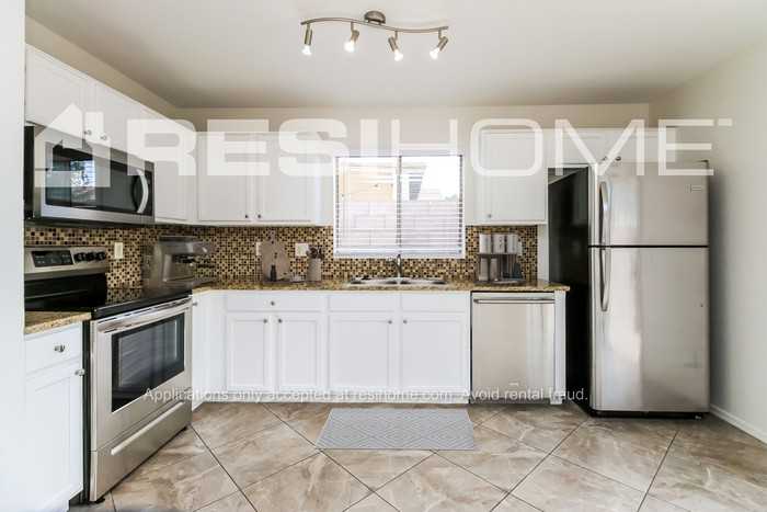 10837 E Carol Ave - Photo 3 of 19