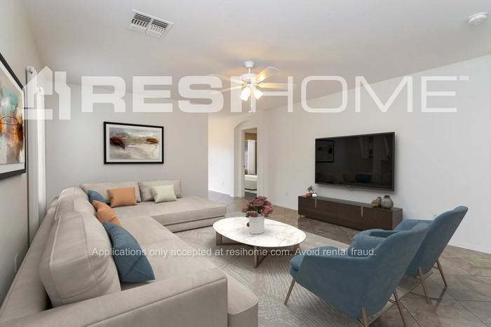 10837 E Carol Ave - Photo 5 of 19