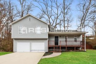 225 Campbell Dr - Photo 1 of 1