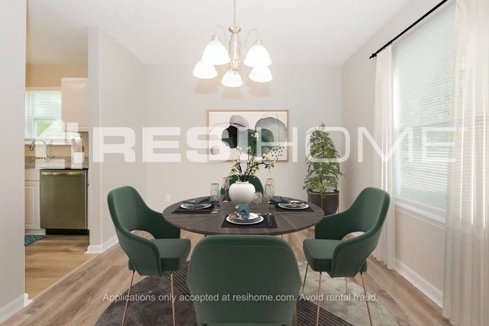 9375 Woodknoll Way - Photo 3 of 16