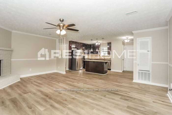 1174 Walnut Creek Ln - Photo 5 of 19