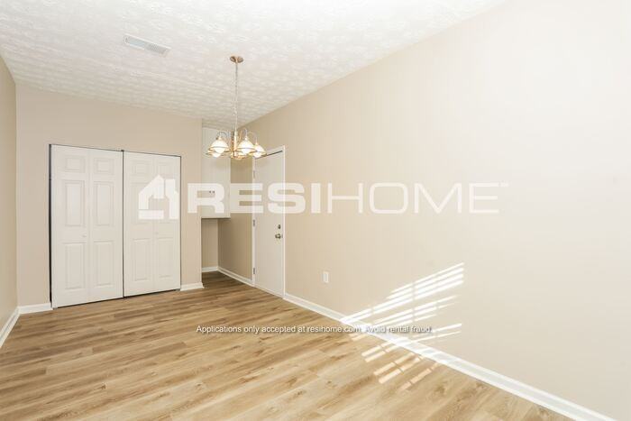 1174 Walnut Creek Ln - Photo 7 of 19