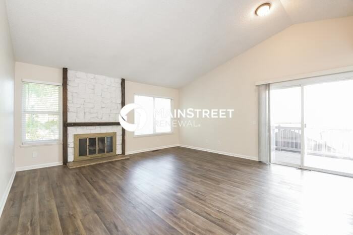 18901 E Kent Cir - Photo 4 of 17