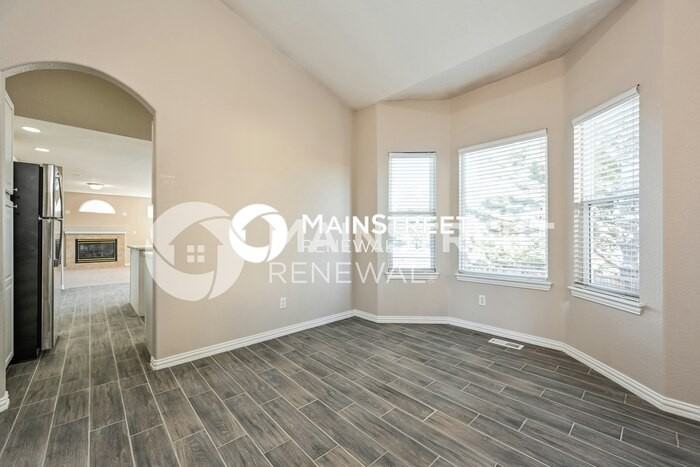 2911 S Tower Way - Photo 7 of 18