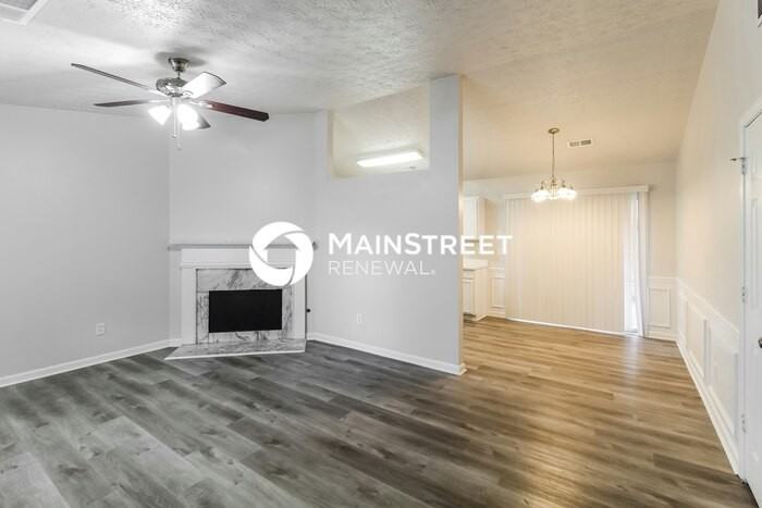 1108 Sunday Ln - Photo 4 of 16