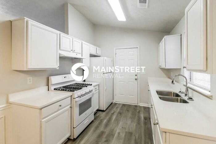 1108 Sunday Ln - Photo 6 of 16