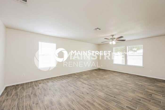 6458 Candleview Ct - Photo 5 of 17