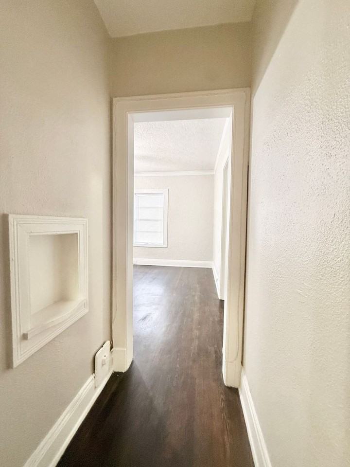 3920 Fannin St - Photo 2 of 18