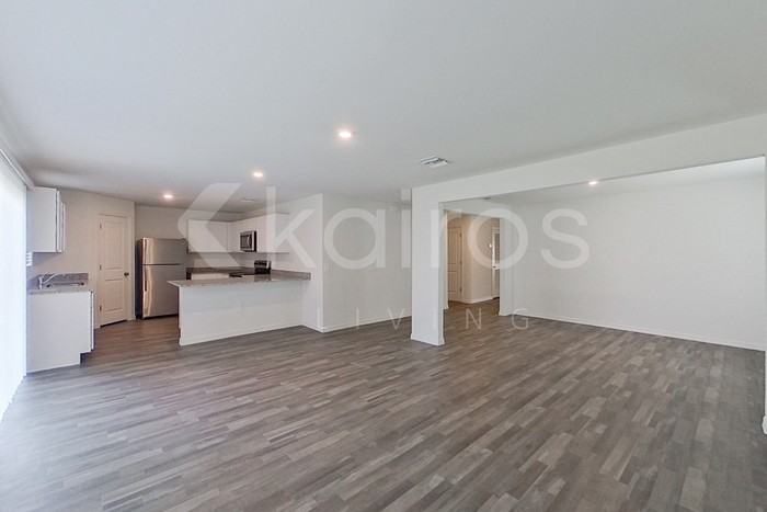 4020 Garden Blvd - Photo 5 of 22